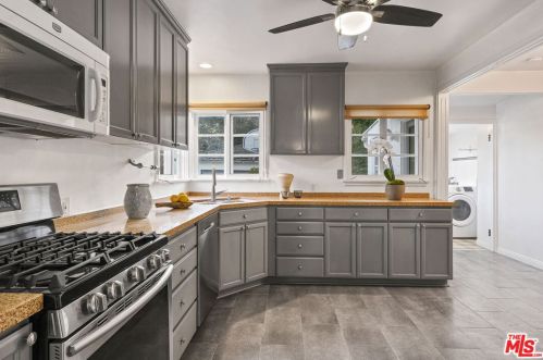 728 26th St, Santa Monica CA  90402-3150 exterior