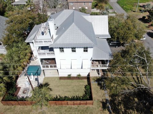 2507 Cameron Blvd, Isle Of Palms, SC 29451-2333