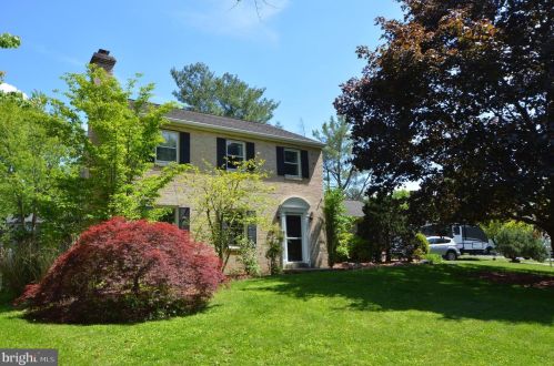 113 Woodridge Dr, Harrisburg, PA 17110-9512