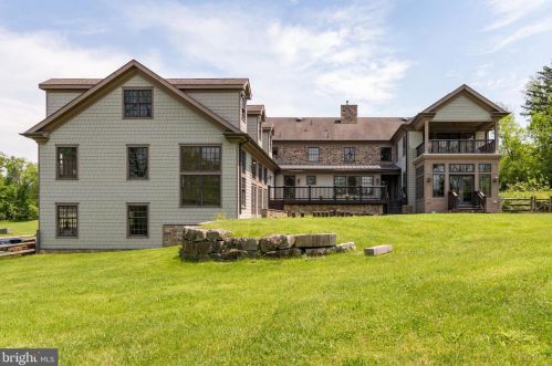 80 Mapleton Rd, Princeton NJ  08540-9668 exterior