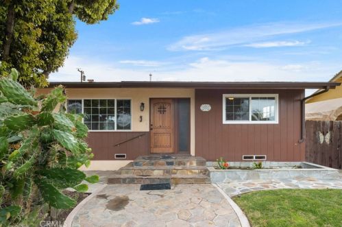 9281 Graham Cir, Cypress, CA 90630-3113