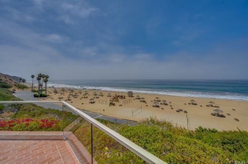 122 Spindrift Ln, Palos Verdes Estates, CA 90275-6051
