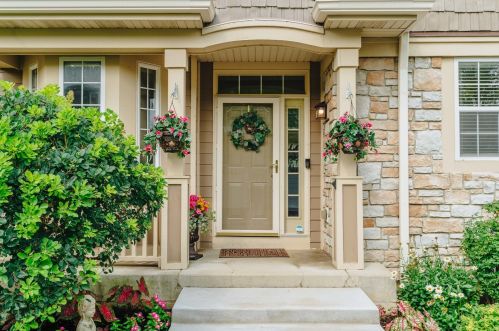 4603 Jenna Rd, Glenview, IL 60025-1477