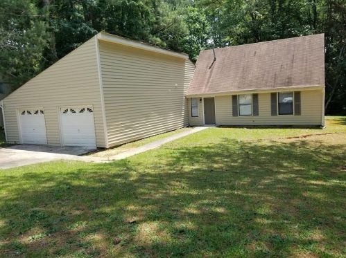4726 Edwina Ln, Atlanta, GA 30331-6804