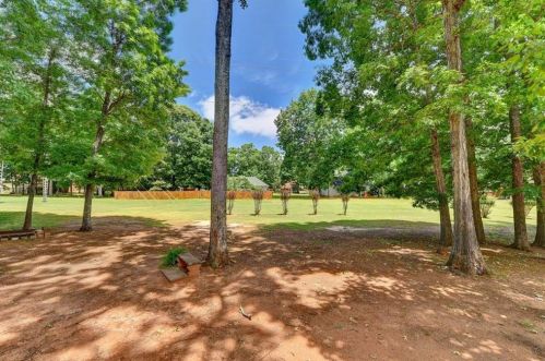 3203 Lindas Cir, Conyers GA  30013-2237 exterior
