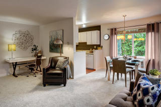 2111 John St, Seattle, WA 98112-5332