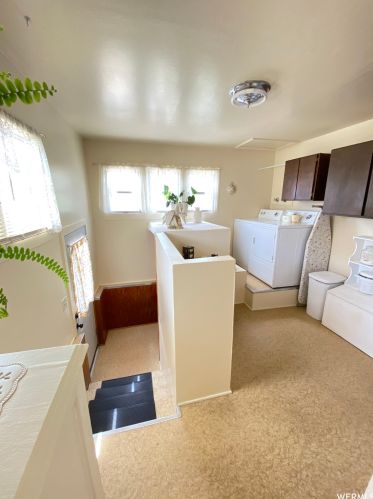 121 Ridgeway St, Helper, UT 84526-1307