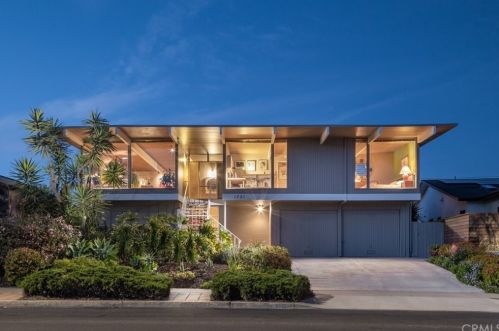 1721 Catalina Ave, Seal Beach, CA 90740-5710