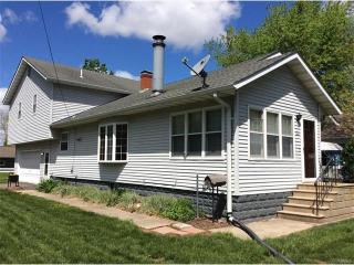 600 Frey St, Dorchester, IL 62033-1129