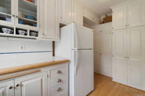 6110 Palm Ave, Riverside CA  92506-2022 exterior