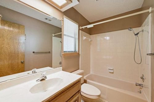 1500 Ben Crenshaw Way, Austin TX  78746-6120 exterior