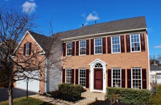1418 Eiderdown Ct, Woodbridge, VA 22191-3779