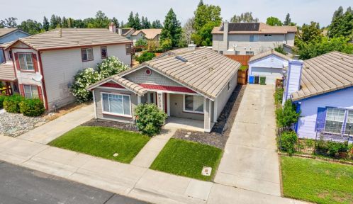 9013 Westpark Dr, Elk Grove CA  95624-1329 exterior