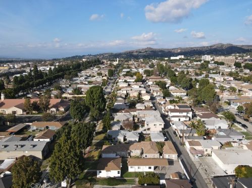 7932 Newlin Ave, Whittier CA  90602-2025 exterior