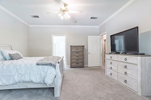 901 Hilton Dr, Midlothian TX  76063-3840 exterior