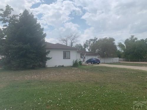 926 Adams Ave, Pueblo, CO 81004-1401