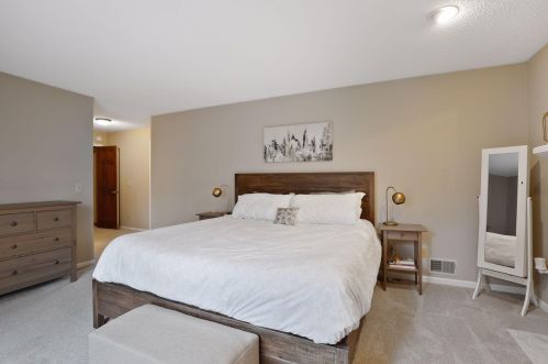 8743 Highwood Way, Saint Paul MN  55124-9456 exterior