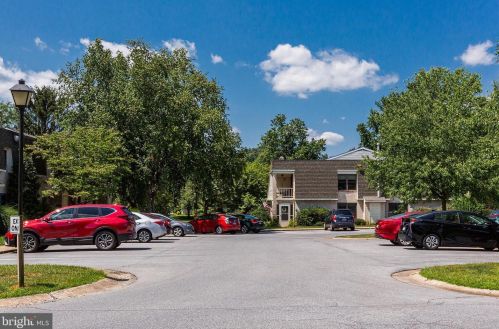 85 Valleybrook Dr, Lancaster PA  17601-4612 exterior