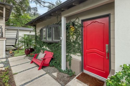 3389 Camino De La Cumbre, Van Nuys, CA 91423-4512