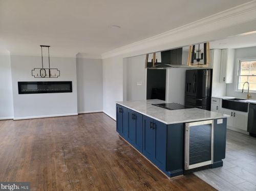 14805 Pebblestone Dr, Silver Spring MD exterior