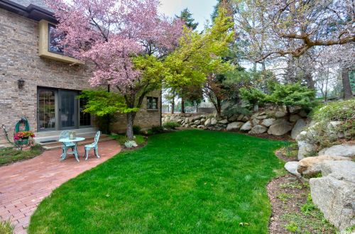 11925 Brookglen Dr, Sandy UT 84092-7149 exterior