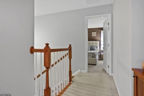 87 Thomastown Rd, Dover NJ 07803-3019 exterior