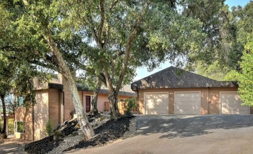 4515 Campisi Ct, Gilroy, CA 95020-9457