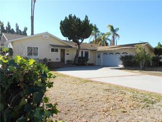 20740 Blackhawk St, Chatsworth, CA 91311-2407