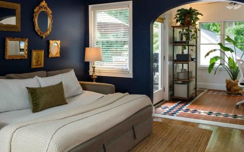 1217 Cameron Ct, Atlanta GA  30306-2621 exterior