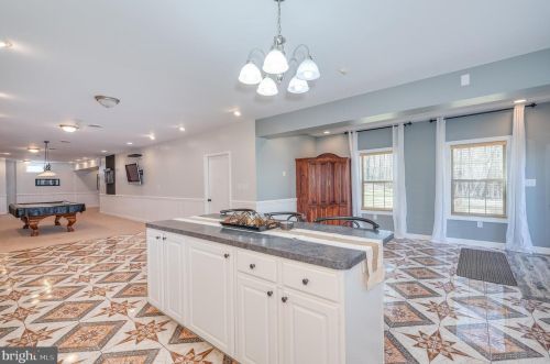 487 Vixen Ln, Gerrardstown WV  25420-4459 exterior
