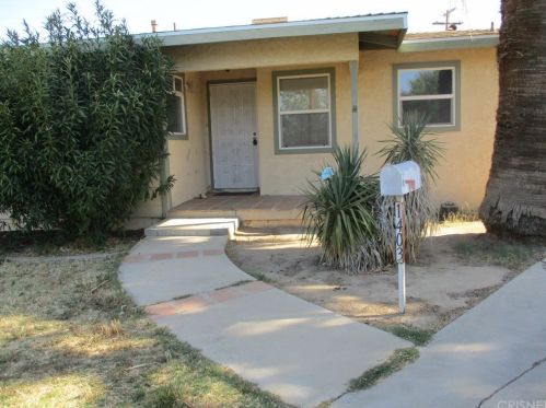 1403 Avenue, Lancaster, CA