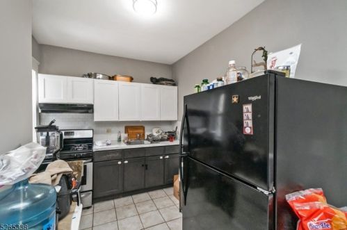 33 Mercer St, Paterson NJ  07524-2431 exterior