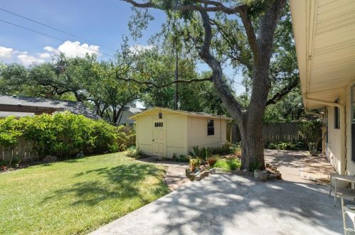 11309 Alhambra Dr, Austin TX  78759-5312 exterior