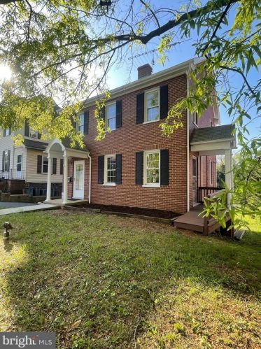 161 Main St, Madison Mills, VA 22960-1612