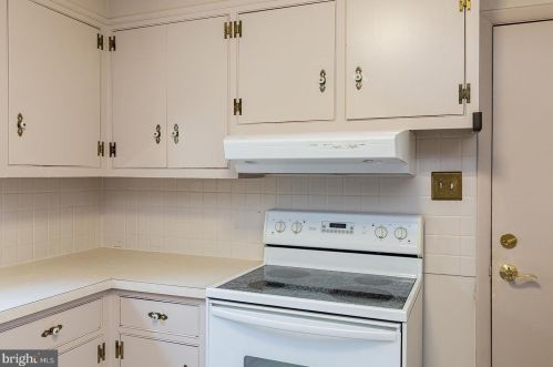 54 Sunrise Ave, Lancaster PA  17601-3942 exterior