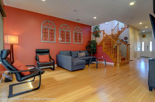 434 Boulevard, Outwater, NJ 07026-2061