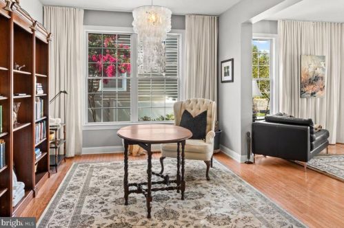 30 St, Trenton NJ 08691-4145 exterior