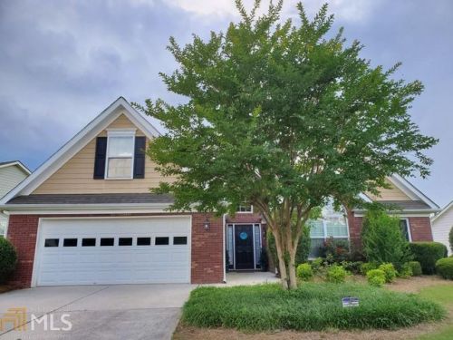 331 Southgate Dr, Locust Grove, GA 30248-4237