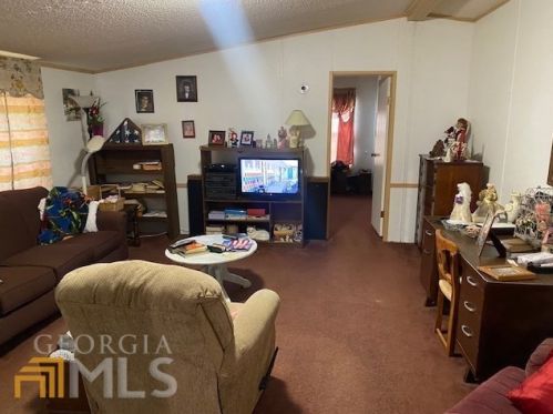 111 Westview Ct, Temple, GA 30179-4325