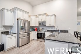 6537 Hvn Maple Dr, Taylorsville UT 84081-4162 exterior