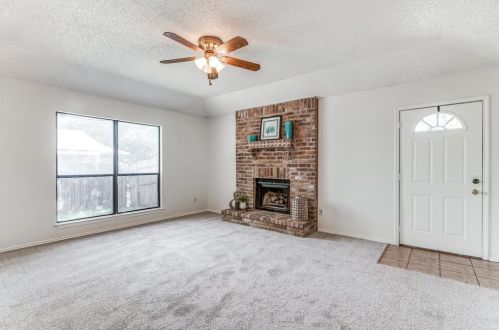 10116 Indian Mound Rd, Fort Worth, TX 76108-3726