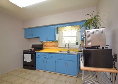 6711 Alpine Ave, Cincinnati, OH 45236-3901