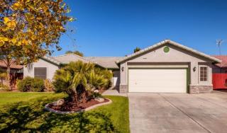 1550 Humboldt St, Lemoore, CA 93245-4930