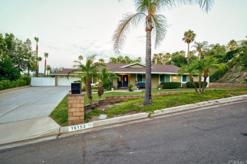 16153 Saddle Crest Pl, Riverside, CA 92506-5828