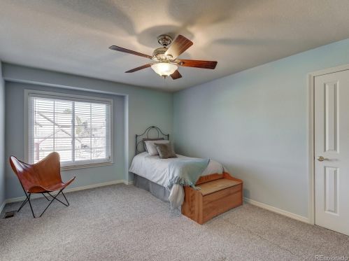 19206 Fair Dr, Aurora CO 80016-3852 exterior