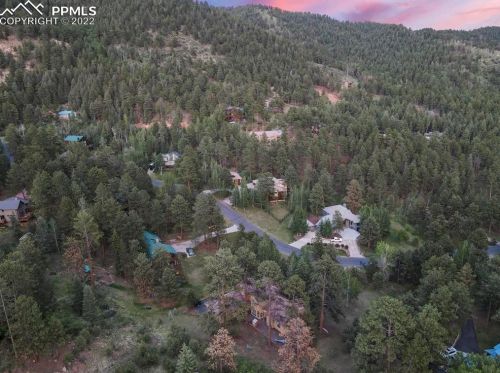 1000 Sun Valley Dr, Woodland Park CO 80863-9076 exterior