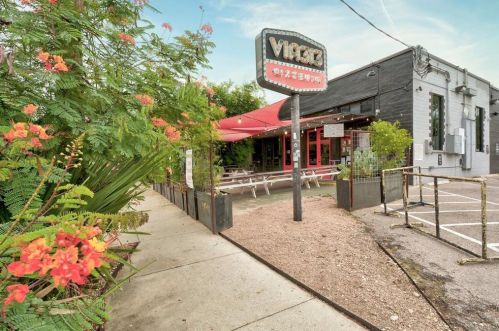 2508 2nd St, Austin TX  78702-4708 exterior