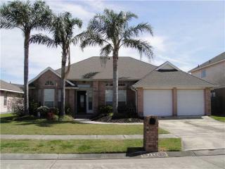 3341 Jason Ln, Gretna LA  70056-8632 exterior