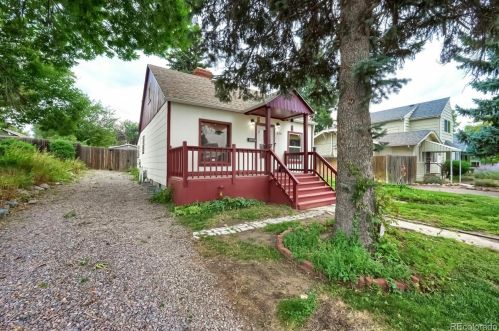 3174 Logan St, Englewood, CO 80113-2624