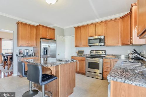 67 Tinning Ct, Hedgesville WV 25427-7367 exterior